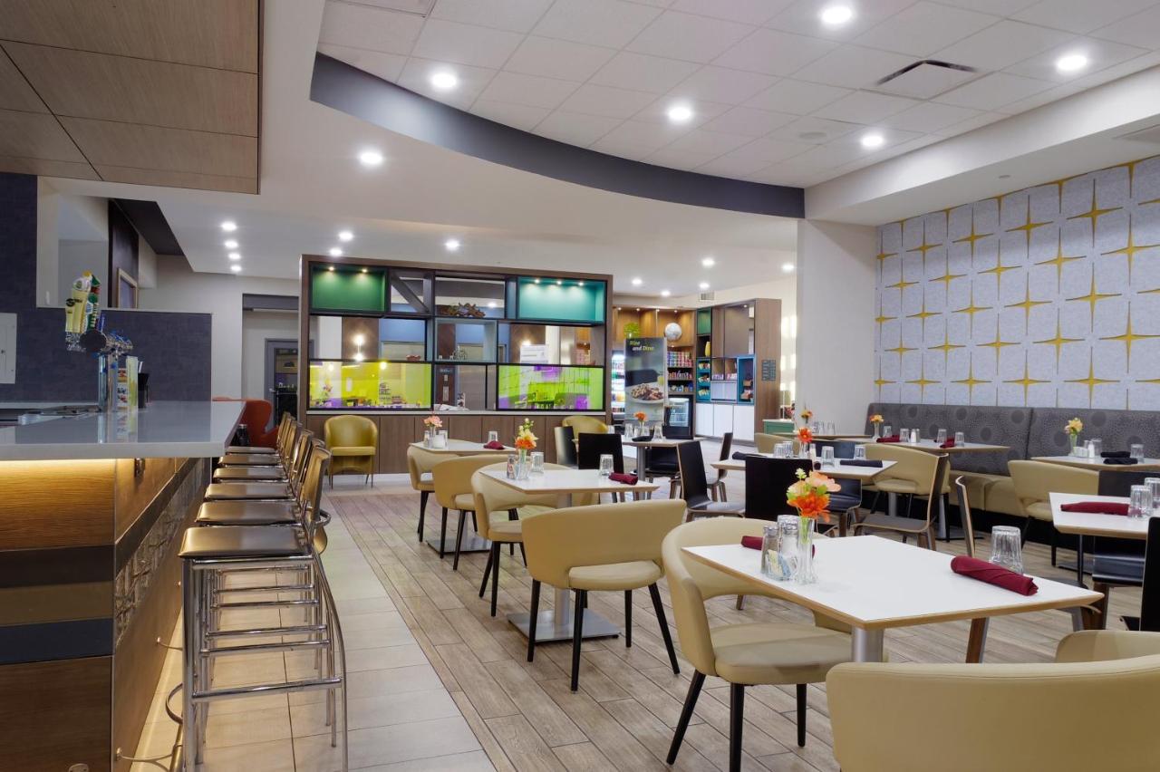 Holiday Inn & Suites Phoenix Airport By Ihg Luaran gambar